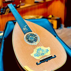 عود طراز شامي فاخر مصدف صوته بغاية الكمال + ‎شهادة الضمان الذهبي + دورات تعليم وتنمية مهارات العزف لجميع المستويات مجانا