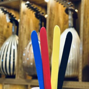 ريشة masterwork تمتاز بليونه ومرونه تامة اثناء العزف