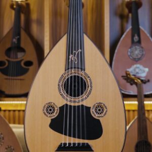 وتريات 26 عود طراز طرب 3 صوته قريب للقلب + شهادة الضمان الذهبي + دورات تعليم وتنمية مهارات العزف لجميع المستويات مجانا